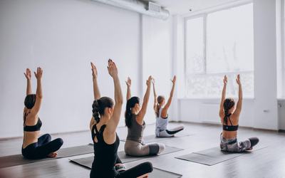 Yoga - practica ce poate reuni mintea, corpul și sufletul