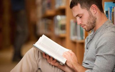 Dezvoltarea fizică și cognitivă la vârsta adultă emergentă și de adult tânăr