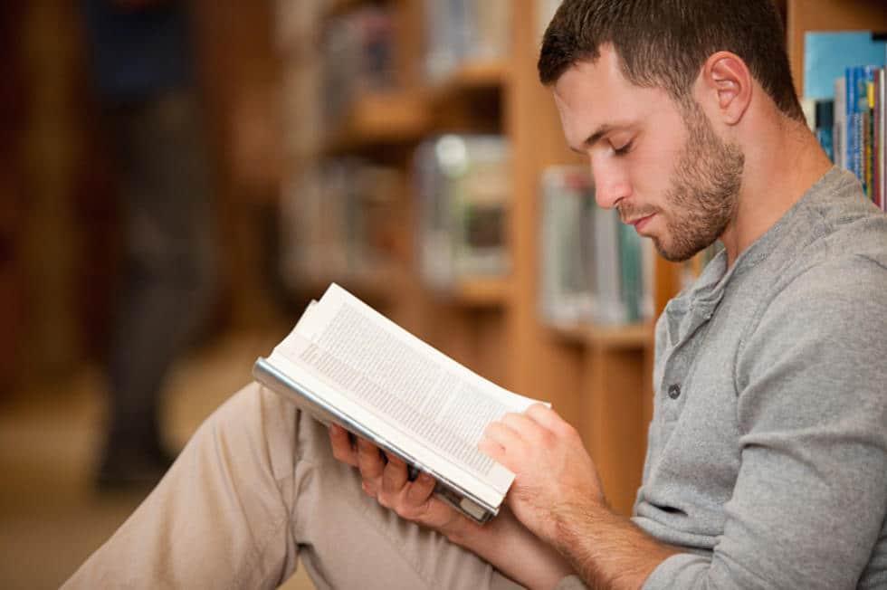 Dezvoltarea fizică și cognitivă la vârsta adultă emergentă și de adult tânăr