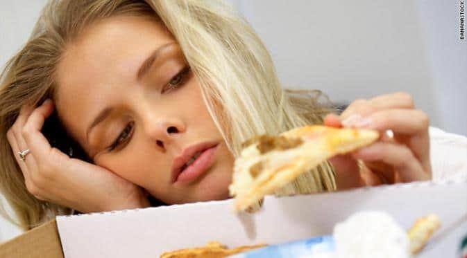 Cum afectează emoțiile comportamentul alimentar: un model cu 5 rute